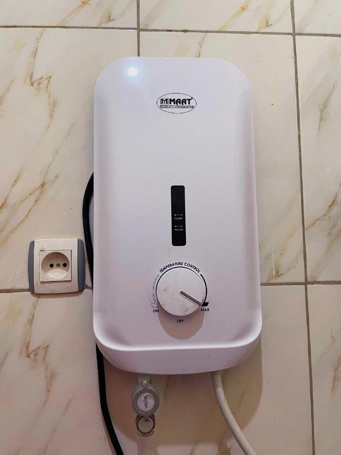 Zeo Airbnb - Cheap Apartment In Κιγκάλι Εξωτερικό φωτογραφία